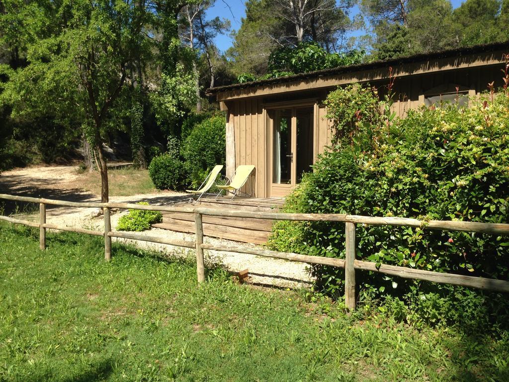 Cabane De La Leque Fontvieille Esterno foto